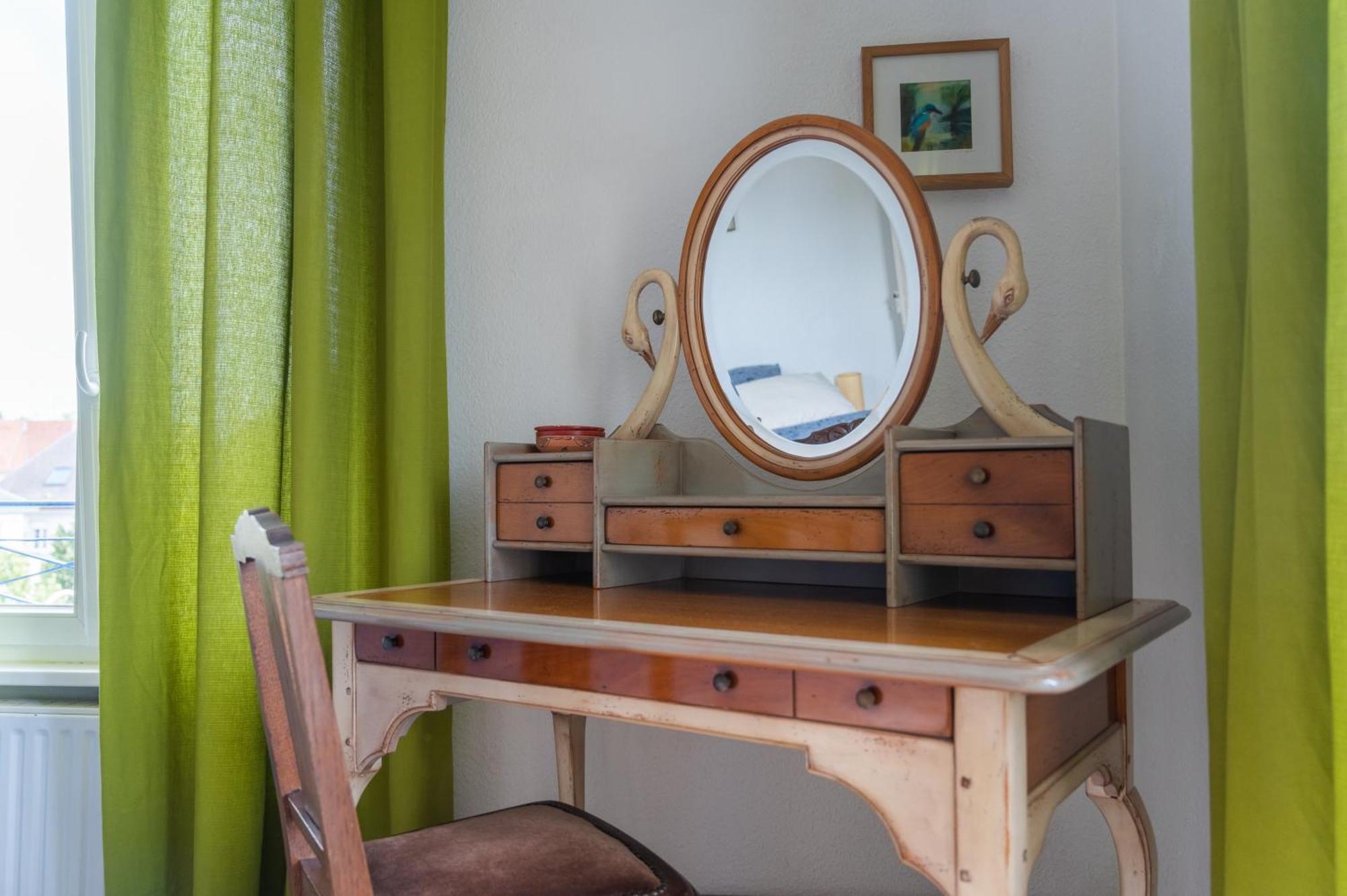 Combles Et Vous, Duplex T6 Colmar, Famille, Inclusive, Jardin&parking Vélos
